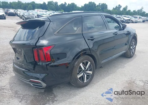 2022 Kia Sorento S z USA, uszkodzony, nr VIN 5XYRL4LC7NG156372